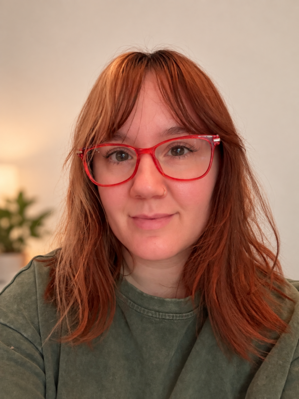 clare headshot